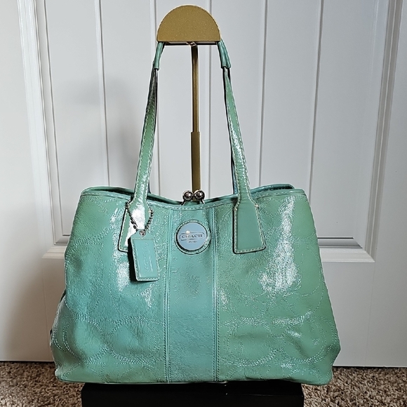 Coach 2011 F15658 Signature Stitched Patent Leather Framed Carryall Mint Green - Picture 6 of 13